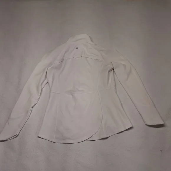 Apana White Active Wear Jacket size M - Picture 2 of 11
